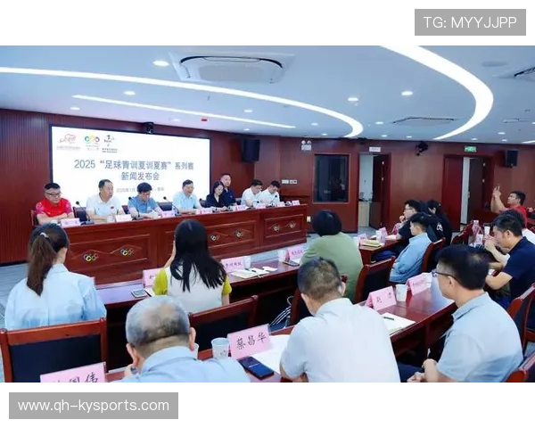 足球联赛在青训扶持中鼓励俱乐部与高校共建训练与学术研究平台